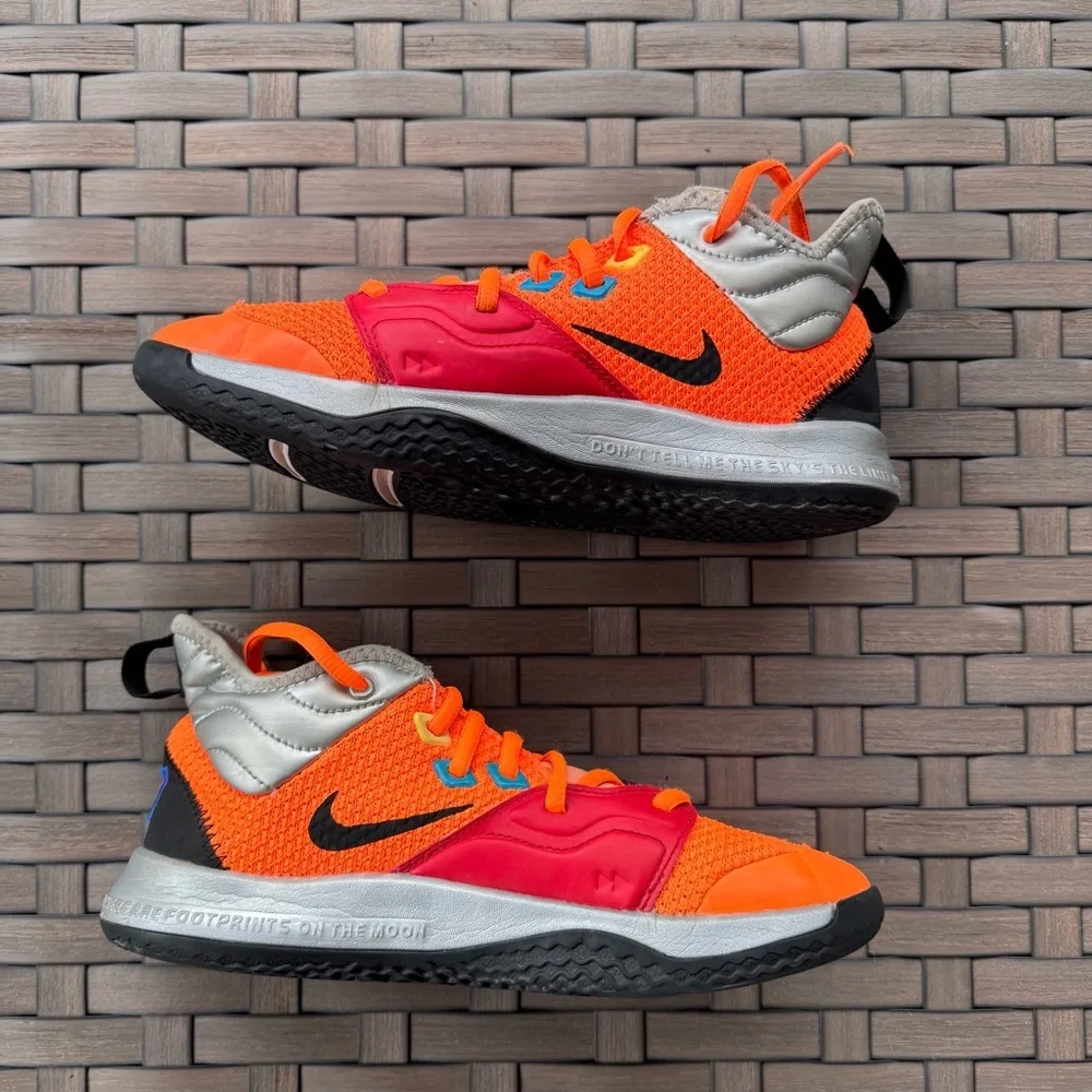 Nike Youth Kids'‎ PG 3 NASA Armstrong Apollo XII Total Orange Sneakers Size 6Y